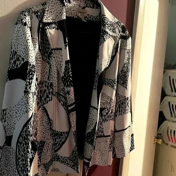 Chico’s White and Black Blazer Size 2 (Medium/Size 12) - Picture 4 of 8
